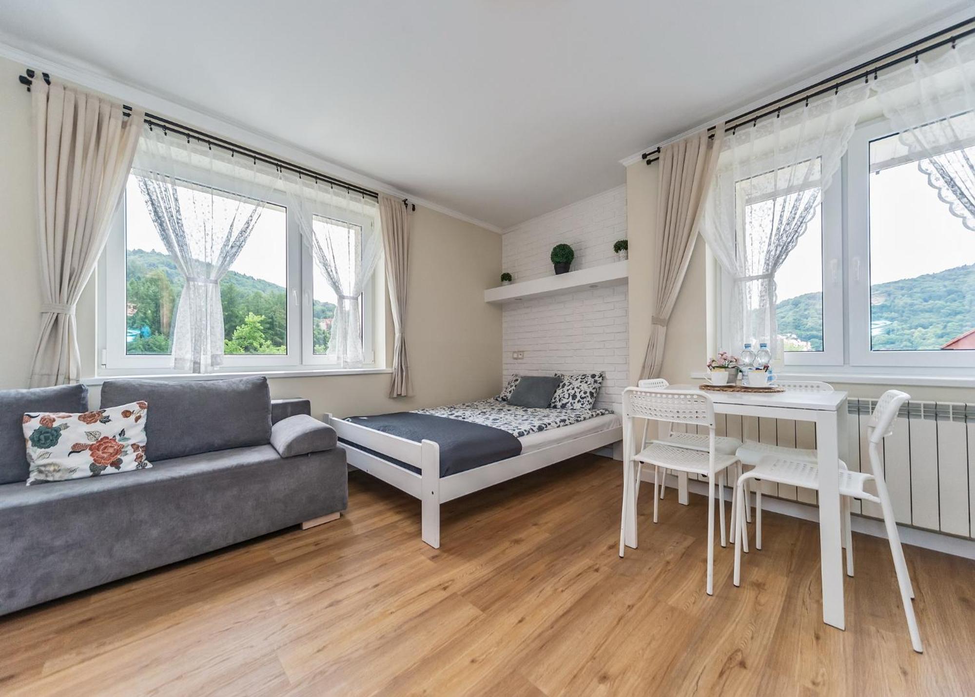 Willa Aleksandra - Apartamenty Miedzybrodzie Zywieckie Eksteriør billede